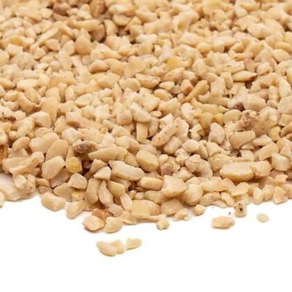 strooivoer Pindastukjes geblancheerd